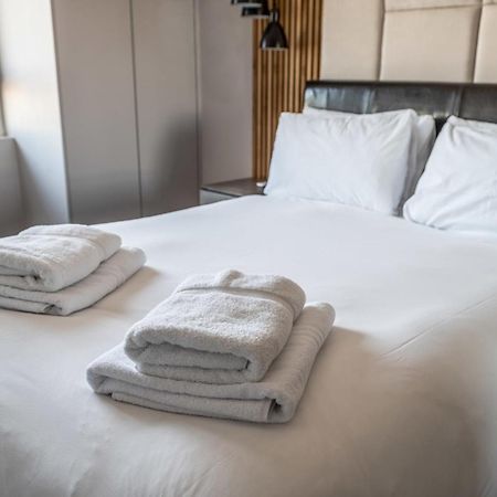 Canary Wharf Retreat With Free Secure Parking London Exteriör bild