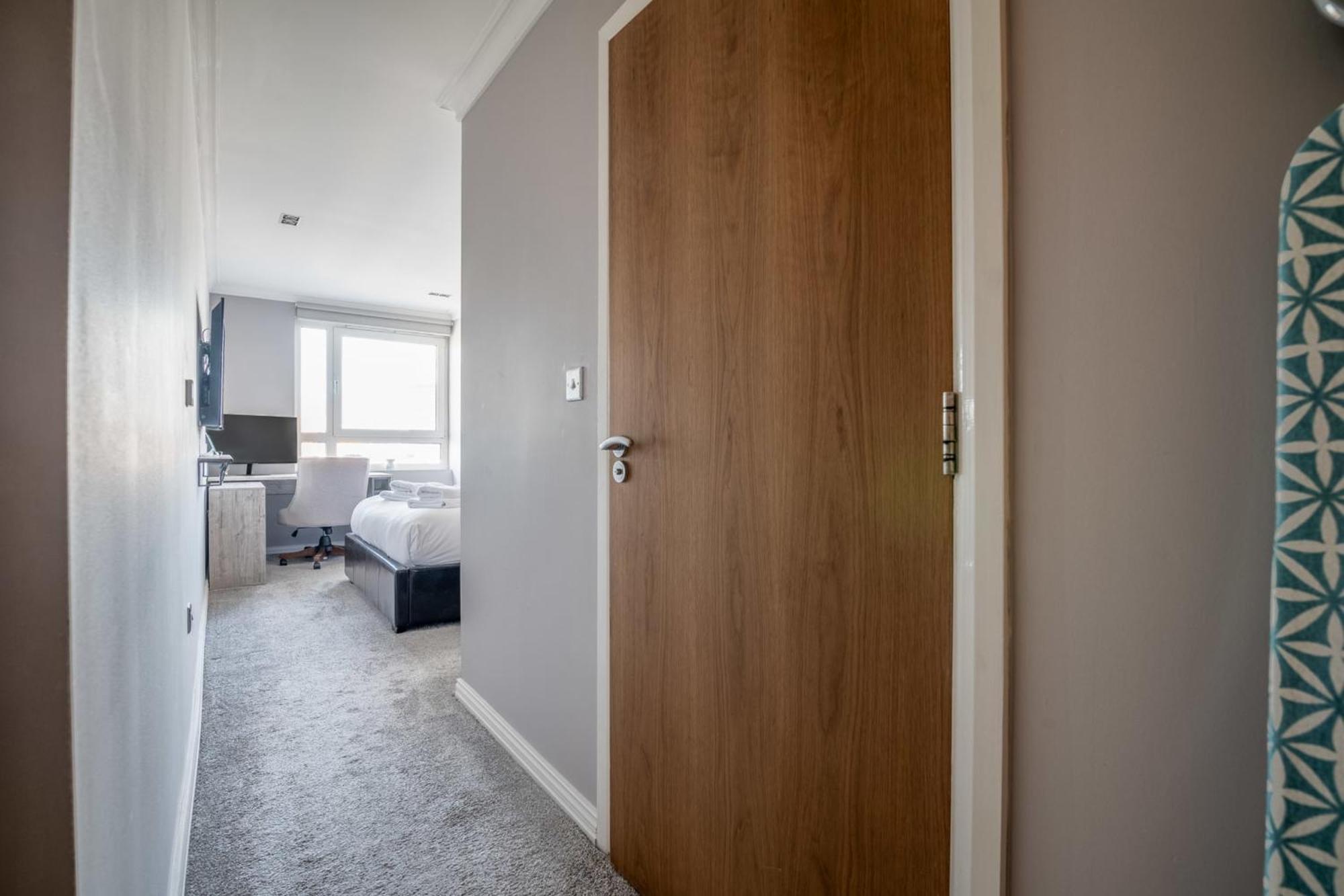 Canary Wharf Retreat With Free Secure Parking London Exteriör bild