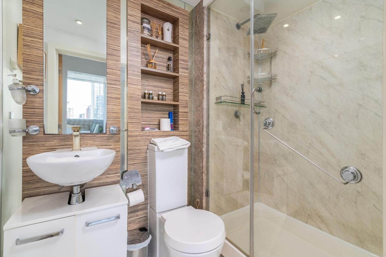 Canary Wharf Retreat With Free Secure Parking London Exteriör bild
